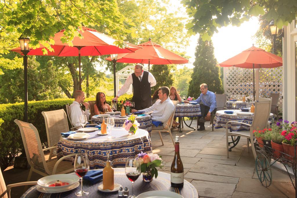 L'Auberge Provencale Inn & Restaurant Boyce ภายนอก รูปภาพ
