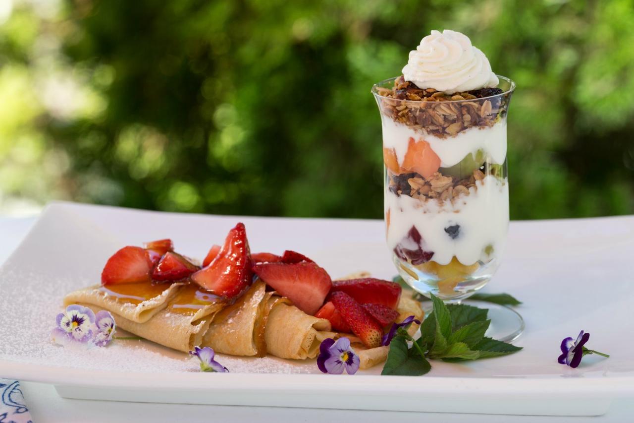 L'Auberge Provencale Inn & Restaurant Boyce ภายนอก รูปภาพ